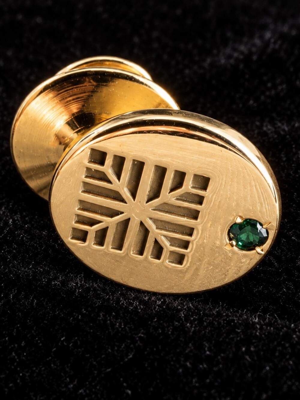 Vintage 10K Gold Geometric Lapel Pin Tie Tack Green Stone Signed 3.2g